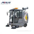 New design road sweeper truck convenient operation